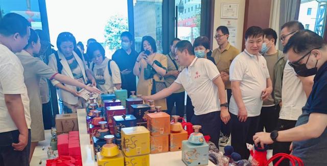 凤翔暑期旅游人气旺，特色项目吸引八方客