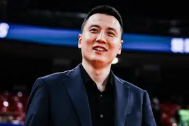 新民体育丨上海男篮主帅卢伟要转行？图片