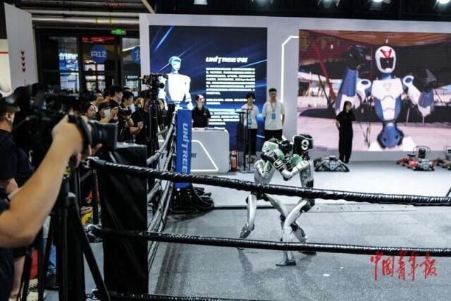 不止于 “机器”：2025世界机器人大会开幕
