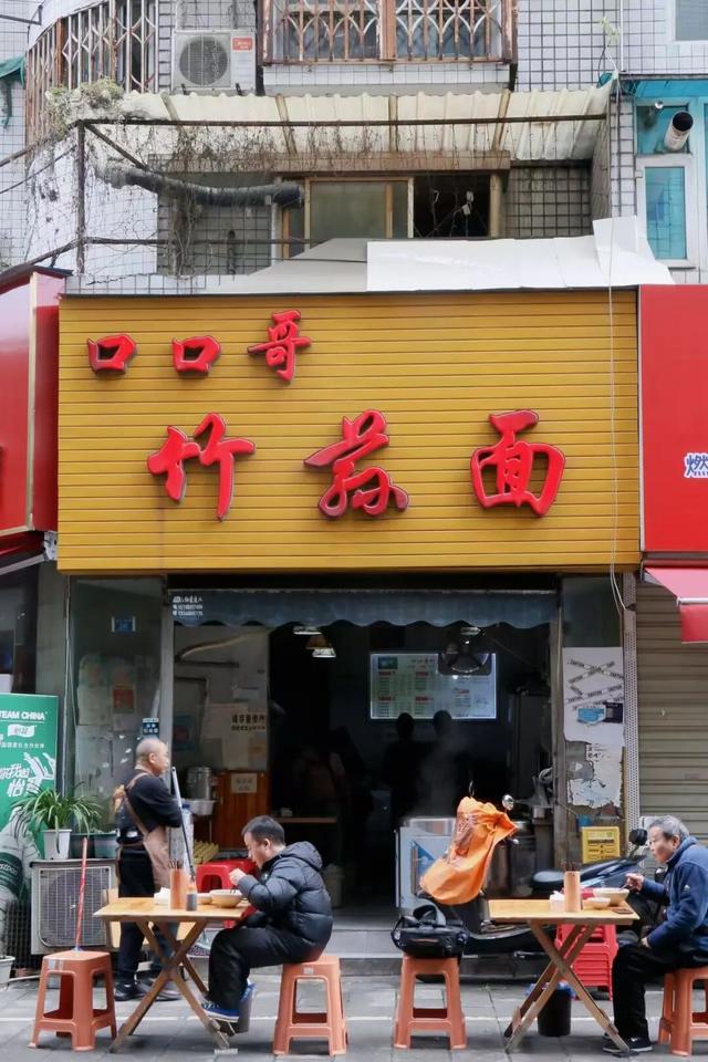 一年逛两次莲花西路，每次都有新感觉