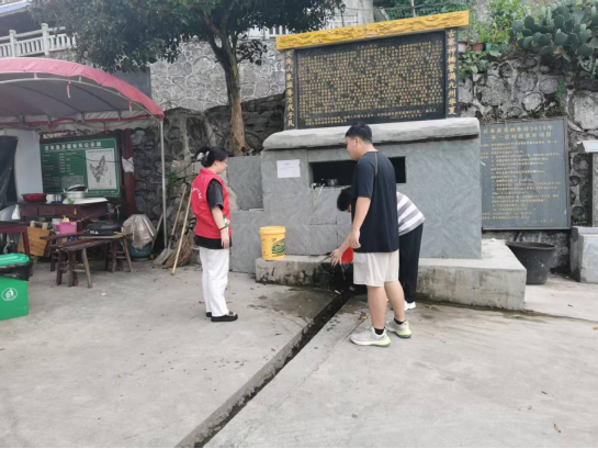 青春正当时|铜仁“小青椒”绘就旅游暖心画卷