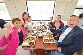 河南银发旅游列车线路上新 如何购票 来看这份攻略吧图片