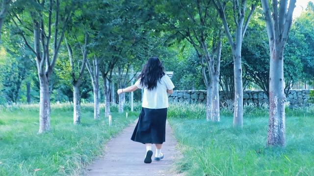 长沙这个“狗尾巴草王国”，本地人都容易错过