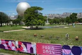 法式松弛感：美学的沉思和生存的焦虑图片