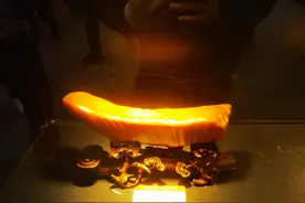 三千多奇石角逐2023石魂奖，广东紫金腊石夺金图片