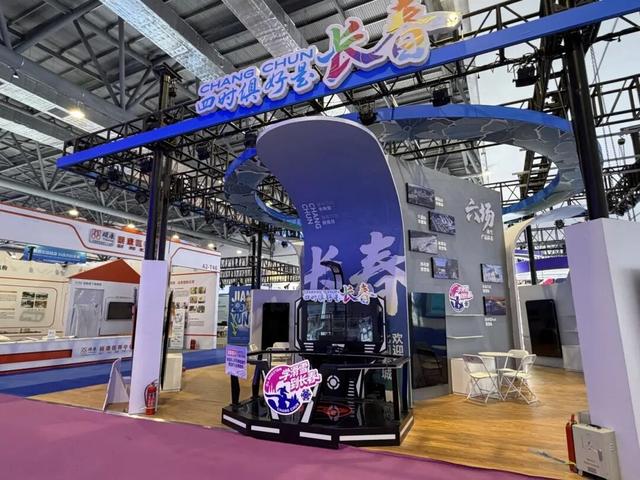 实在没想到！逛个展，竟然被安排了整个冬天！