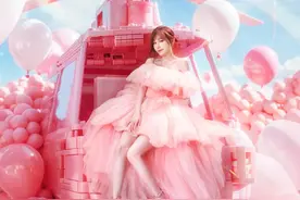 情人节甜蜜来袭，王心凌巡演又要来成都了！图片