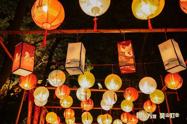 今天晚上吴山灯会对诗词赢花灯，这里有一份剧透请收好