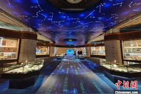 探访铸牢中华民族共同体意识文物古籍展：感悟中华民族命运与共之根脉图片