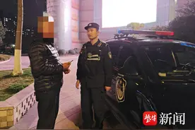 老人接到诈骗来电，民警“灵魂拷问”吓退骗子图片