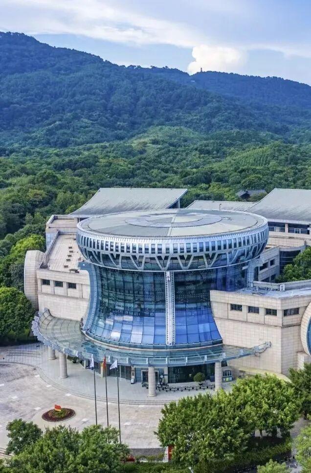 双节同庆 乐游南宁 | 2025中秋国庆嗨玩绿城线路来啦！这个假期就约在南宁吧
