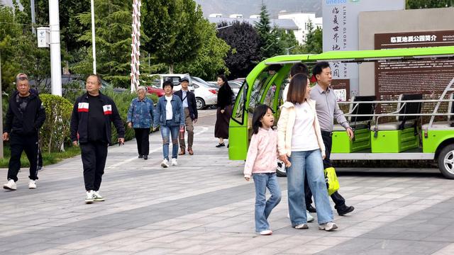 国庆假期第二天永靖县旅游市场热度攀升