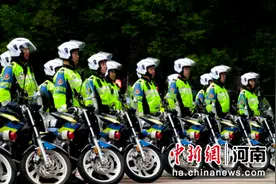 郑东公安夏夜治安巡查宣防第三次集中统一行动收官图片