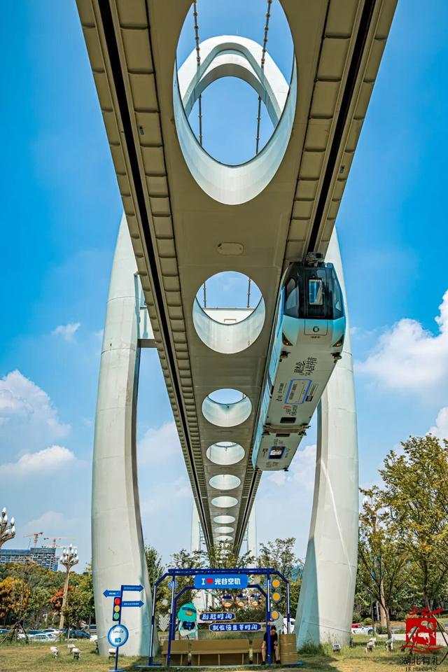 换个角度看荆楚——武汉光谷云端双体验！