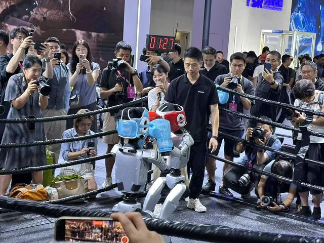 2025世界机器人大会：这些“未来神器”将如何改写人类生活