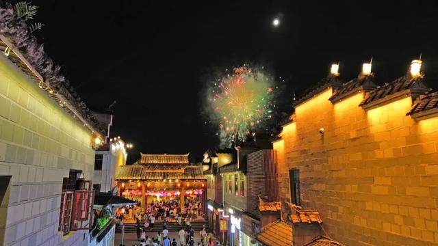 假期余额不足！白天被温度劝退，夜晚可不能浪费！