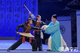 演员一人分饰多角 观众表示非常满足！永嘉昆曲《张协状元》精彩上演图片