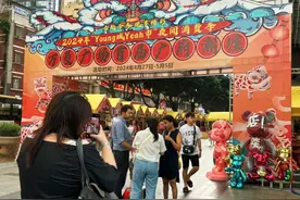 广州越秀：广府潮墟“越”夜“粤”精彩图片