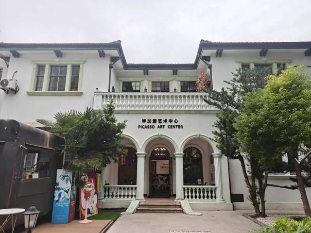 定格摩登、文艺与烟火气！这个秋冬，用镜头“域见静安”丨域见上海 域见静安