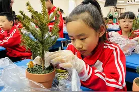 东方红小学：自然教育进课堂 人人争做小林长图片