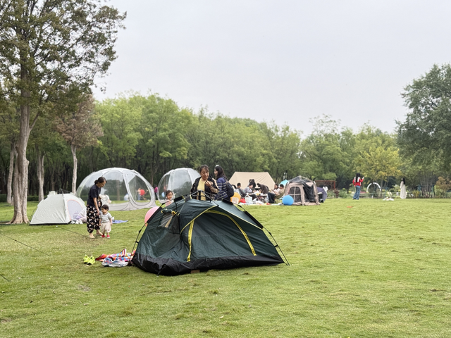 坐着地铁逛济南公园，最新攻略来啦！