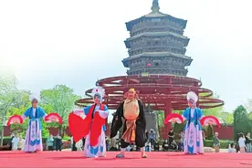 应县将耍孩儿推向更大更高舞台图片