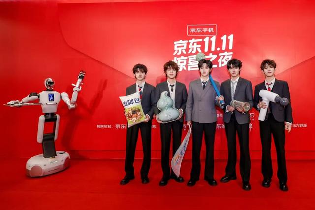 全网百亿曝光，这台晚会凭什么热度与销量双高