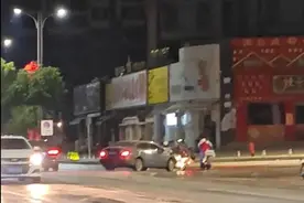 湖南新化回应“洒水车洒水致路面结冰酿多起事故”：新聘用司机，培训不到位图片