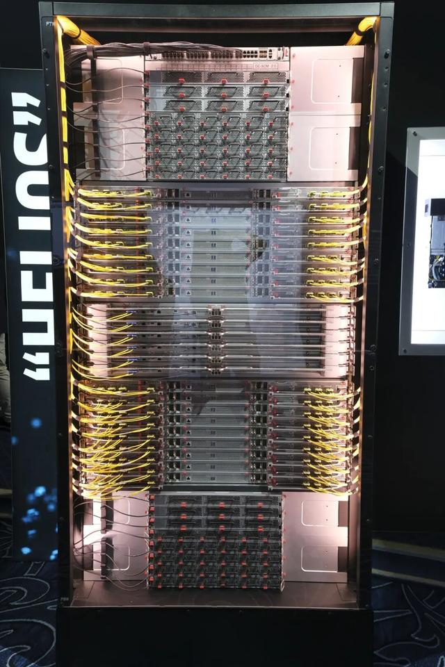 AMD最强的两颗芯片，首次曝光