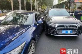 又是全责！小轿车“见缝插针”式变道，不料与正常通行车辆发生剐蹭图片
