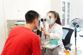 征兵报名启动！专家提醒：想做近视手术参军，不可“临时抱佛脚”图片