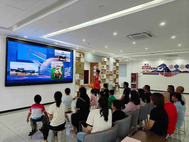 泰山区财源街道财西社区开展航空航天星火科普宣讲