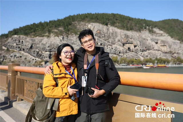 这里藏着中国最硬核的浪漫！外国网红狂赞：“洛阳，不愧是你！”