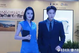 第50届齐鲁国际车展，靓丽车模们登场了图片