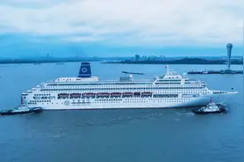 沪风海韵，星旅相伴——星旅远洋邮轮“鼓浪屿 ”号在上海举行启幕庆典并开启体验性试航图片