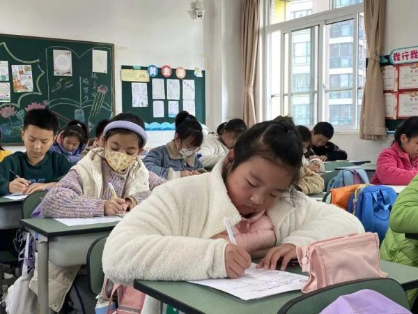 “数”战速决 神机妙算——成都市锦江区马家沟小学校顺利开展第七届小马速算星竞赛活动