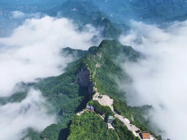 致敬园丁！神农山对教师免门票免索道，错过等一年！