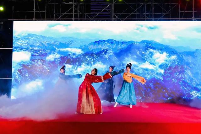 火爆！“大唐不夜城”来无锡了