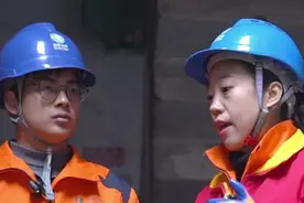带着期盼上两会⑧蒙媛：用心守护万家灯火图片