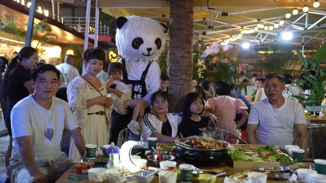 盘州：清凉夏夜，避暑经济火热出圈