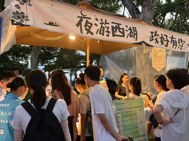 “杭儿风”吹到了夜市？就问哪家是“顶流”
