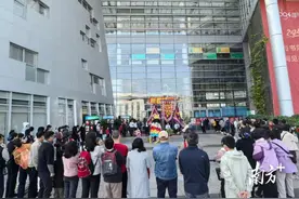 首个“非遗版”春节，东莞人在图书馆里“卷”起来了图片
