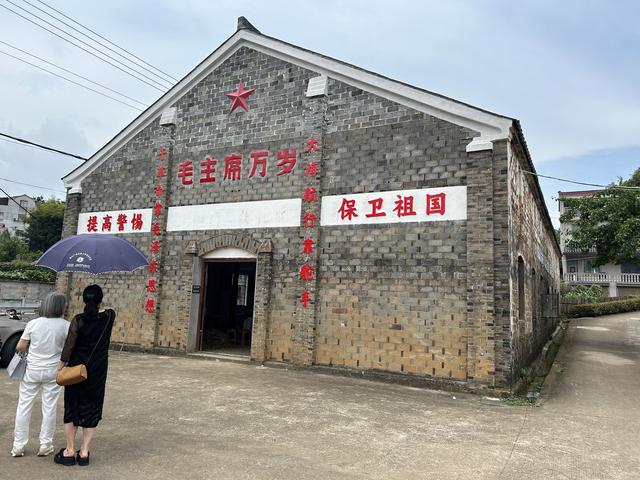 写点生活｜老家是卷故事书
