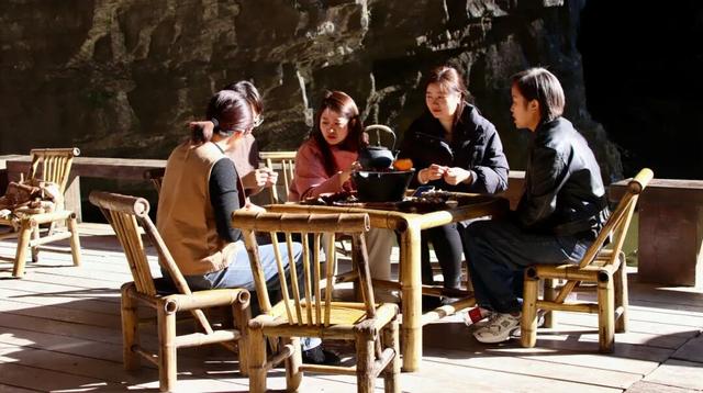 【冬游绥阳】溶洞天坑飘起烟火气，邀你开启治愈之旅