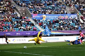 散装江苏“大内斗”、“比赛第一友谊第十四”？“苏超”出圈启示录图片