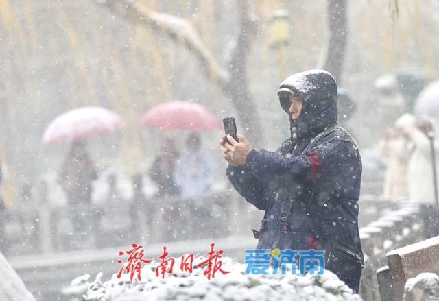 一年四季 泉在济南丨济南初雪如约而至，尽享冬日浪漫