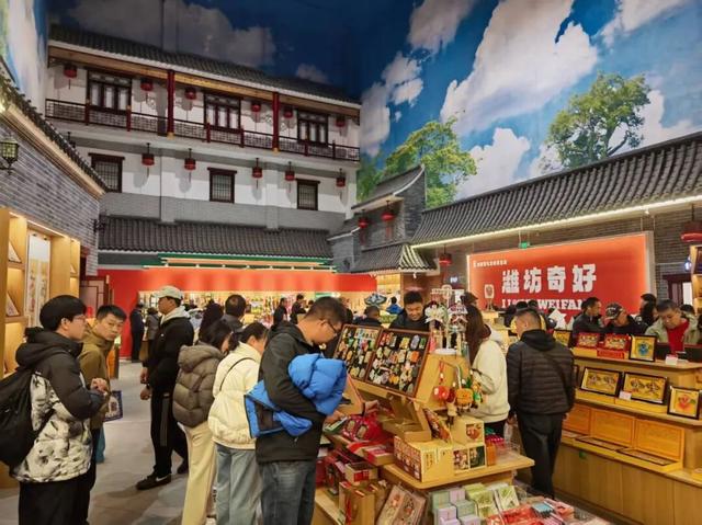 潍坊新春“打卡热地”！博物馆里都“长”满了人