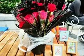 520劲松“甜蜜市集”催热“甜蜜经济”——将打造劲松浪漫主题街巷“心动街”图片