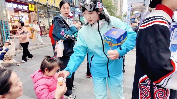 “冰雪房车”驶入南宁商圈 | 六盘水市水城区邀您共赴南国冰雪之约