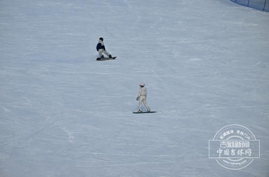 冰雪微笑曲线｜这个冬天，一定要赴一场长白山之约